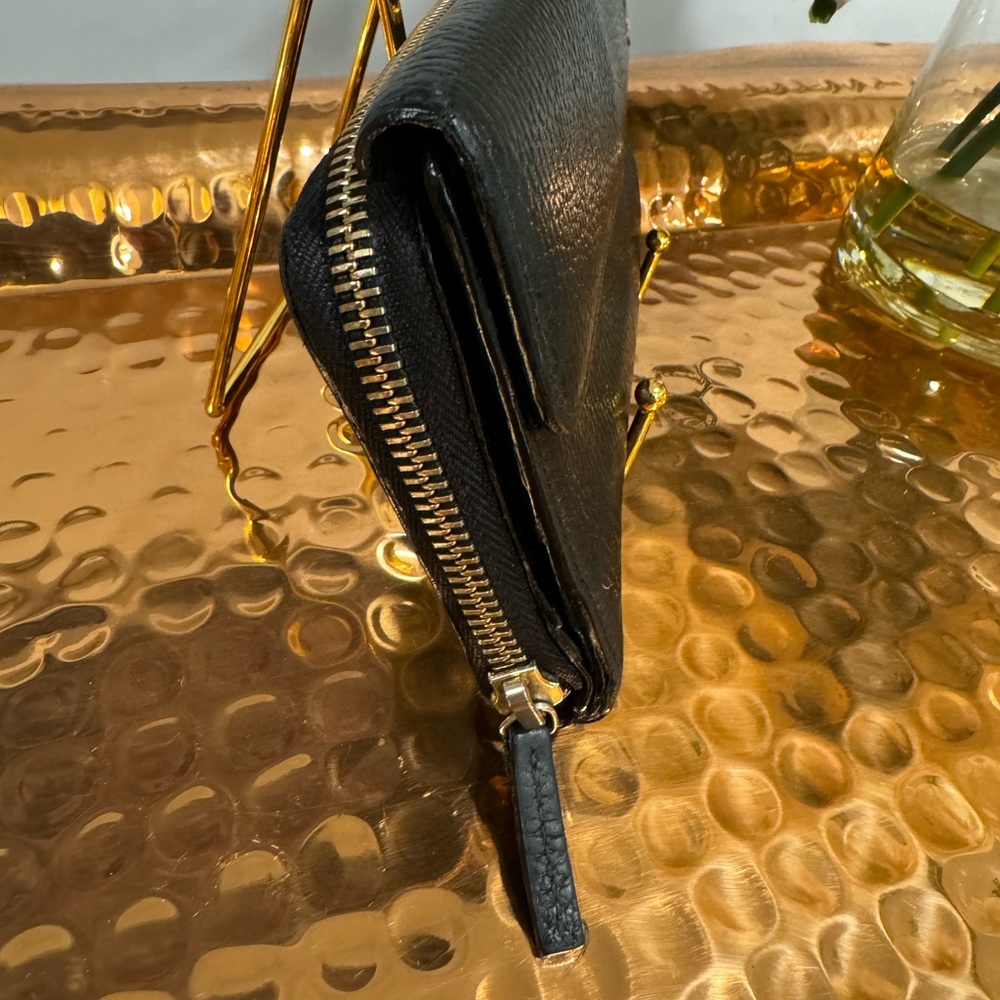 Authentic Gucci Black Leather Interlocking G Zip … - image 4